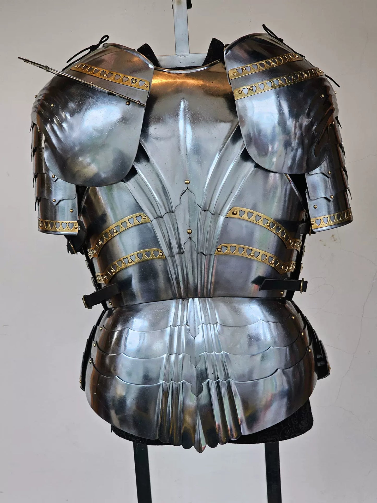 European Archduke Gothic Breastplate and Shoulder Armor Set